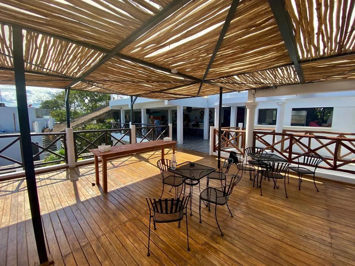 Why Not Rooftop Party Hostel Playa del Carmen 0*,