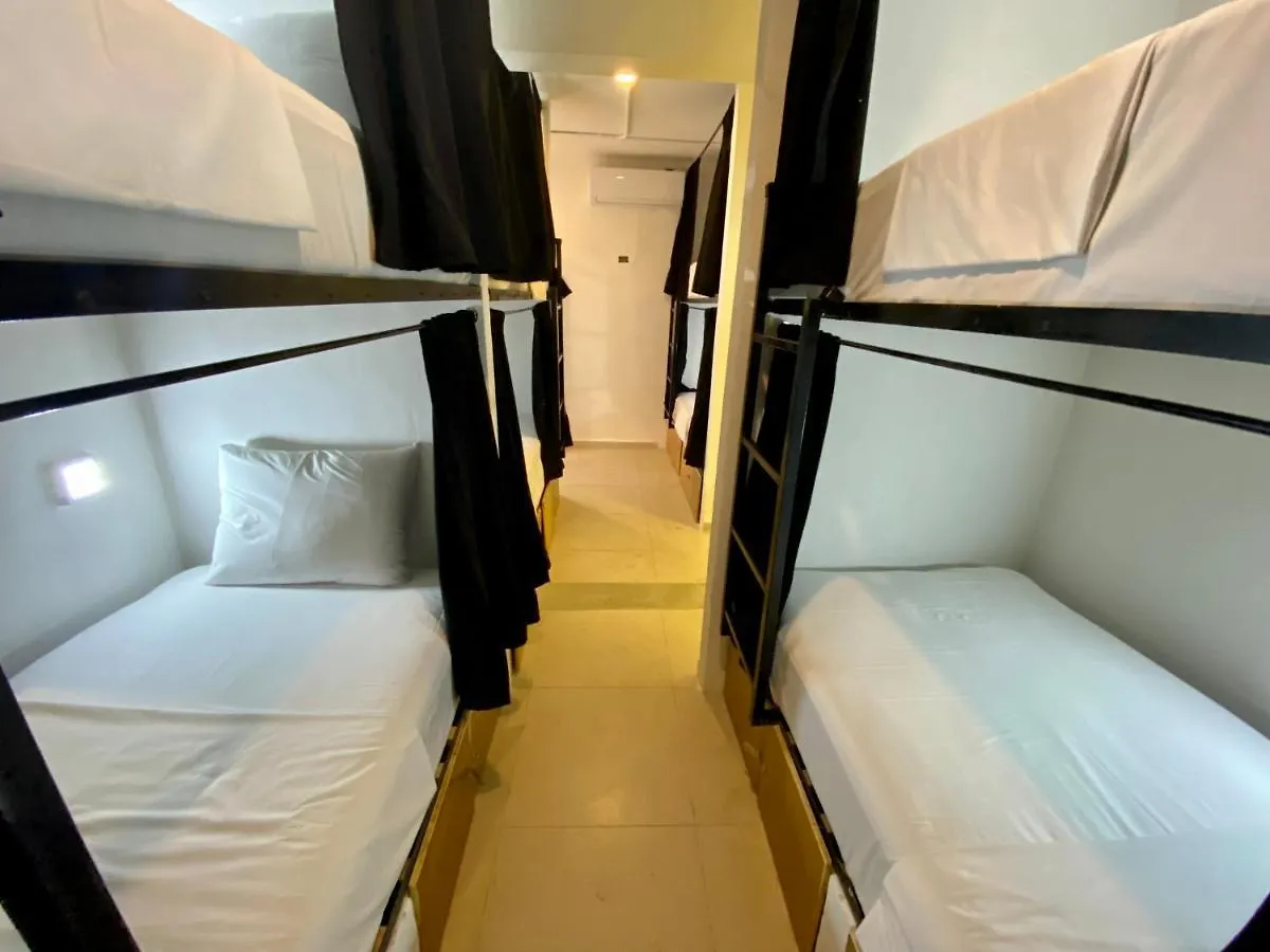 Why Not Rooftop Party Hostel Playa del Carmen